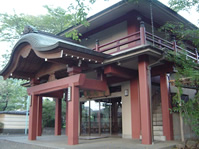 蓮華寺会館